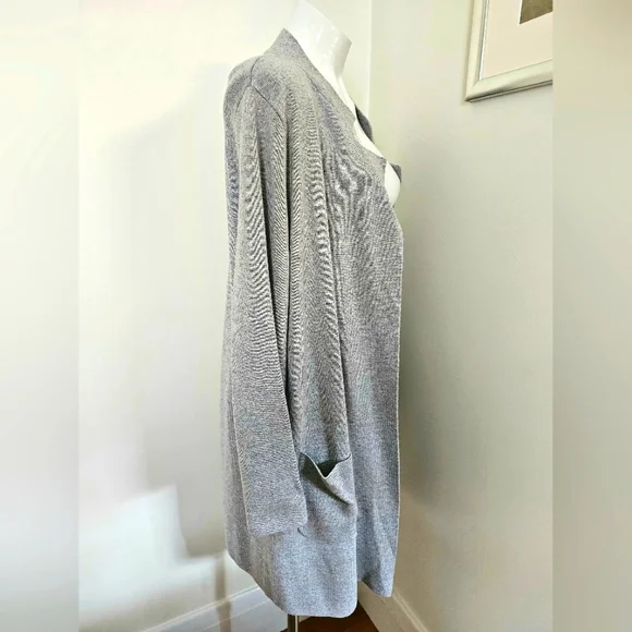 BNWT Blue Illusion long cardigan - Picture 3 of 5